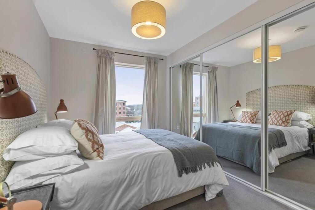 Belfast City Centre, Sleeps 6 Exteriör bild