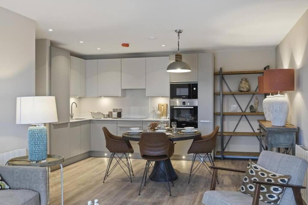 Belfast City Centre, Sleeps 6 Exteriör bild