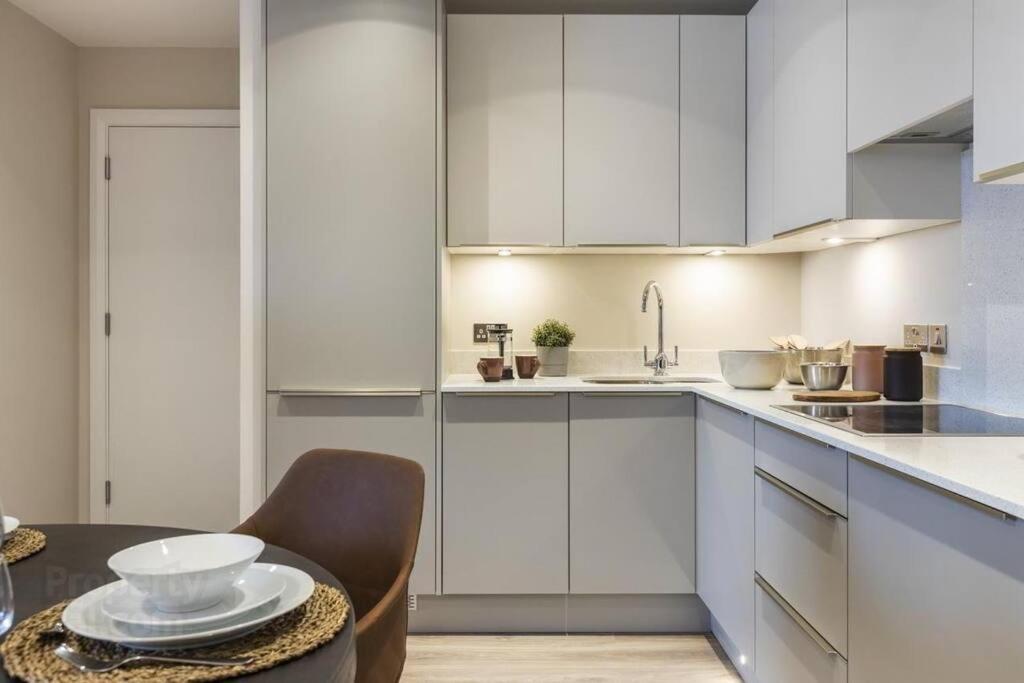 Belfast City Centre, Sleeps 6 Exteriör bild